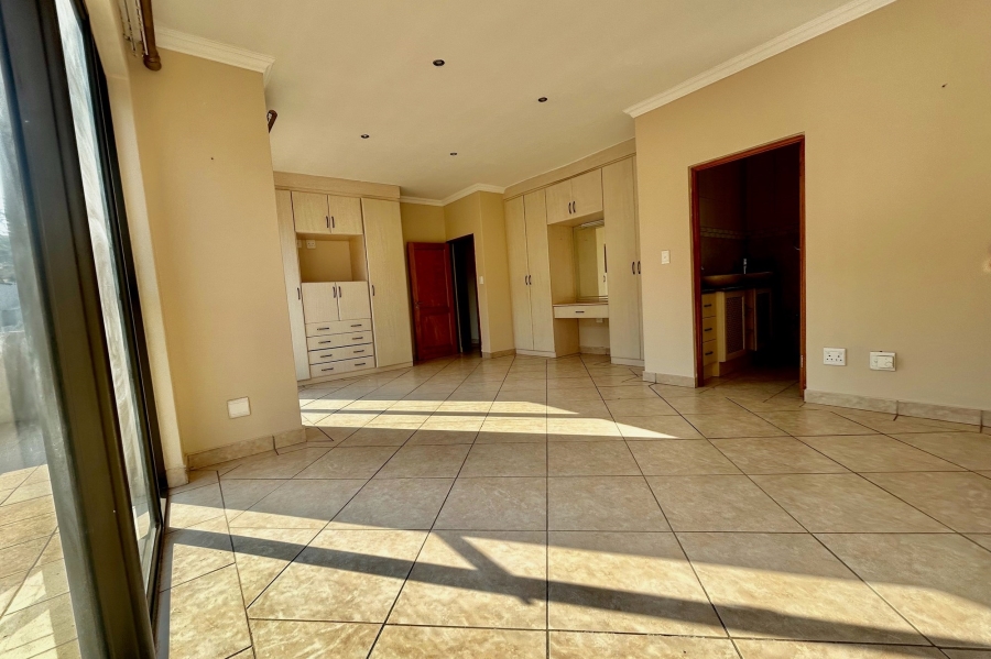 2 Bedroom Property for Sale in Xanadu Eco Park North West